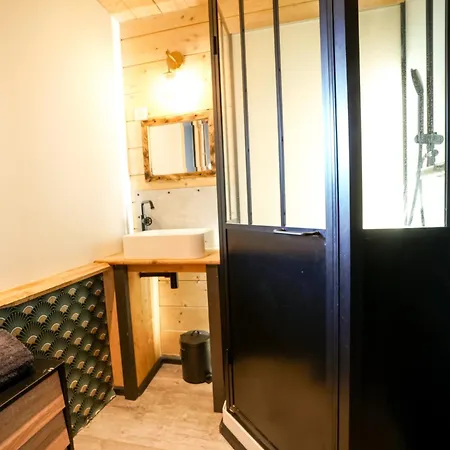 Le Petit Repaire * Sailhan