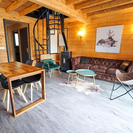 Le Petit Repaire De Sailhan, Chalet *
